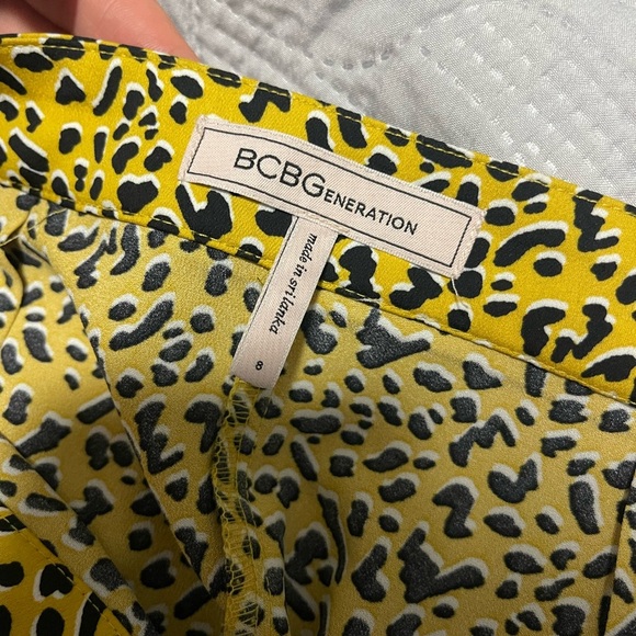 BCBGeneration Women's Front Slit Maxi Skirt - Picture 7 of 8